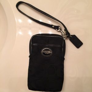 ❤️Coach mini case attachment❤️